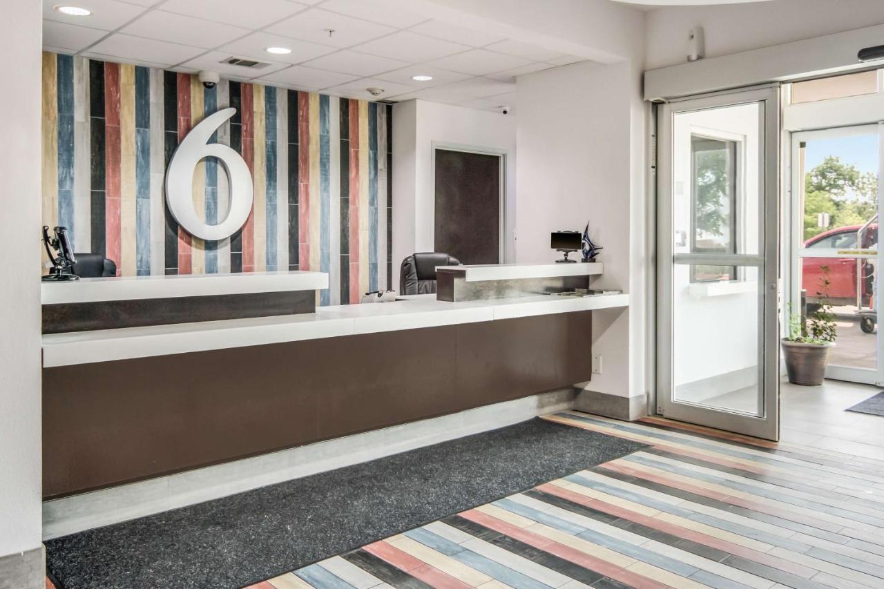 Motel 6-Cleburne, TX Eksteriør billede
